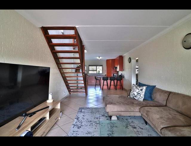 2 BEDROOM APARTMENT FOR SALE IN PAULSHOF